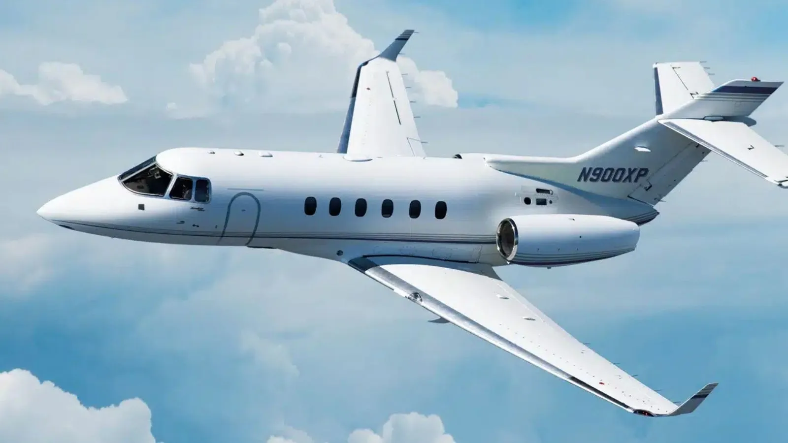 Hawker 900XP